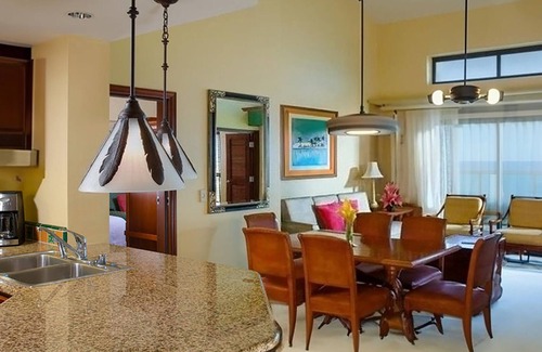 Ko Olina Complejo | 𝐅𝐢𝐧𝐝𝐢𝐧𝐠 𝐌𝐞𝐢𝐥𝐢 Gorgeous Beachfront KoOlina Club Resort+Amenities. 2BR