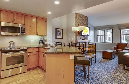 Lakeside Park Complejo | 𝐅𝐢𝐧𝐝𝐢𝐧𝐠𝐌𝐞𝐢𝐥𝐢 Ski-In/Out Wonderland Timber Lodge Resort+Amenities.1BR