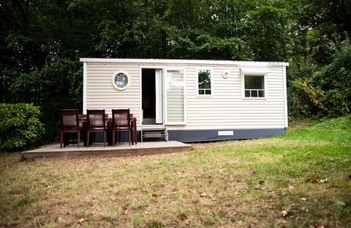 Olloy-sur-Viroin Chalet De Esquí | Fine chalet with microwave located in the Ardennes