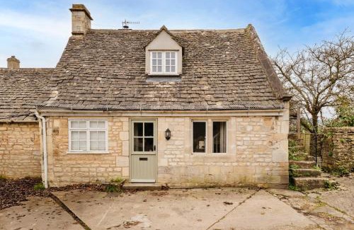 Painswick Casa | Finest Retreats - Courtside Cottage