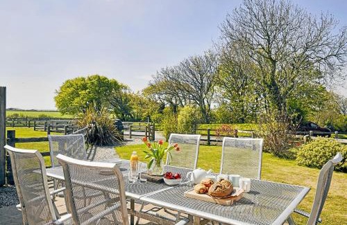 Hartland Casa | Finest Retreats - Hawthorn Barn
