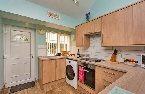 East Dereham Casa | Finest Retreats | New Inn Lodge