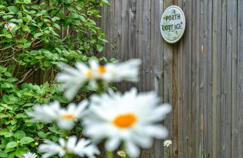 Porth Casa | Finest Retreats - Porth Cottage