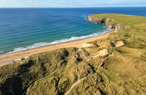 Holywell Casa | Finest Retreats - Romany Rye