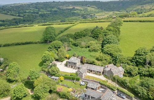 Saint Breward Casa | Finest Retreats - Rowella Cottage
