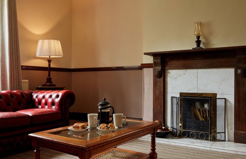 Dalbury Lees Cabaña | The Farmhouse