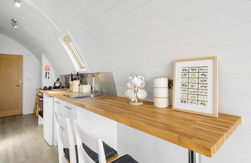 Hertford Chalet De Esquí | The Highland Camping Pod