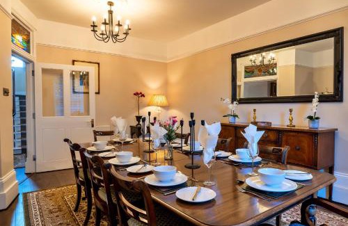Gweek Casa | Finest Retreats - The Old Counting House