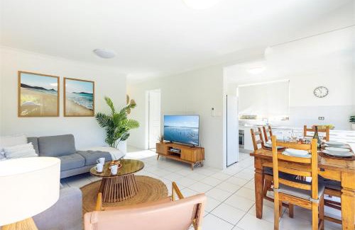 Fingal Bay Casa | Fingal Bay Coastal Retreat 1 12 Marine Dr fantastic ground floor duplex