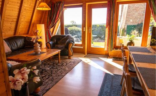 Kroeslin Casa | Finnhütte in Freest mit Sauna und umzäunten Grundstück