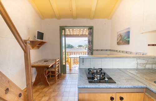 Residences du Golfe de Lava Apartamento | Fior du Mare a 80 m de la playa: vistas al mar y a la montaña, terraza privada, A/C y Wi-Fi