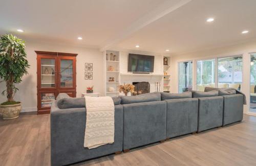 North Raleigh Casa | Fire pit - 6 Min to North Hills - Screened Porch