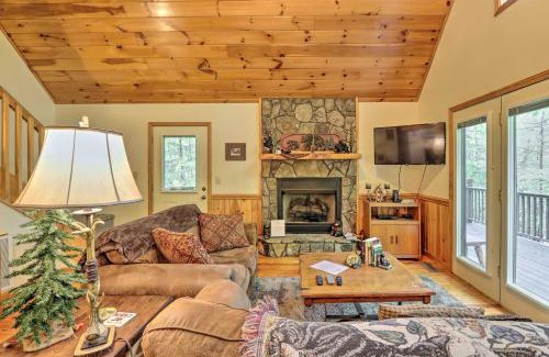 Murphy Casa | Fire Pit and Grill Whittlers Mountain Escape!