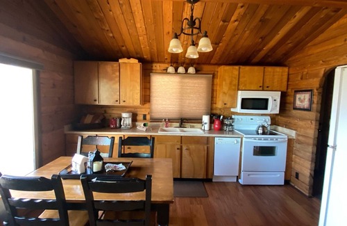 Meadow View Heights Cabina | Nueva Pit Fuego! Cedar asilo Cabin - Entre Bryce y Sion