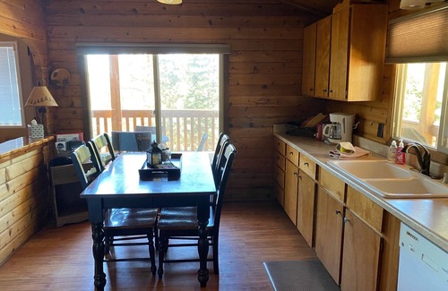 Meadow View Heights Cabina | Nueva Pit Fuego! Cedar asilo Cabin - Entre Bryce y Sion