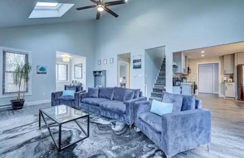 Long Pond Casa | Fire Pit/Grill/Fireplace/Kalahari water park /Mountain Creek Resort