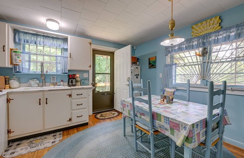 Cashiers Cabina | Fire Pit, Grill, & Views: Cashiers Getaway!