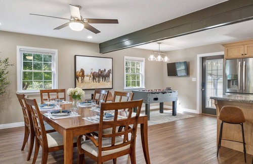 Bardstown Casa | Fire pit - Yard Games - Foosball - KY Bourbon Trail