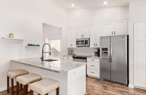 Gilbert Casa | Fire Stone Getaway