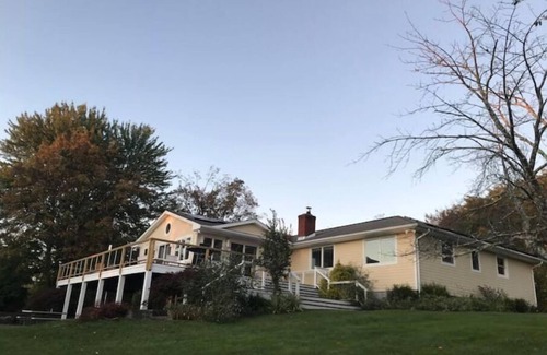 Red Hook Casa | Firebrook - a peaceful retreat near Rhinebeck