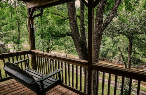 Candler Cabina | Firefly Cabin: 2-night minimum