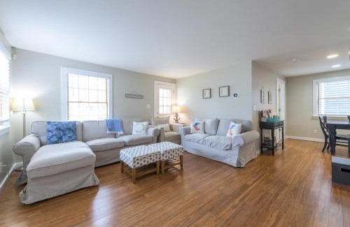 South Haven Casa | Firefly Cottage - close to beach & town!