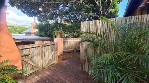 Kenton on Sea Apartamento | Firefly Cottage: Cosi nest tucked away in garden