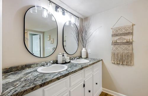 North Augusta Casa | Firefly Hideaway near Riverwalk