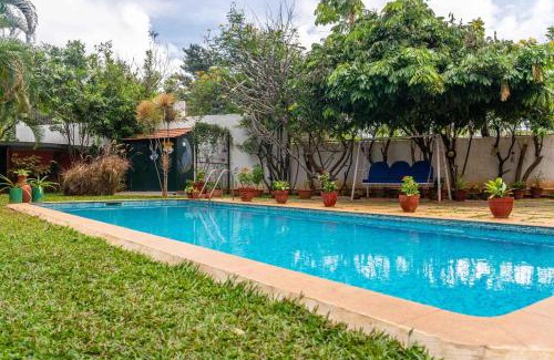 Whitefield Complejo | Firefly Homestay 3BR with Private Pool & Terrace Access Perfect for Weekend Getaway