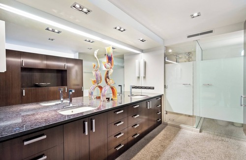 Ngaio Bay Cabina | Fireplace Suite - Ocean Views & Beach