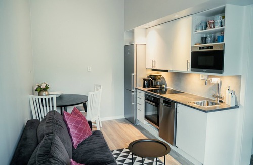 Farsta Casa | Fireside Lodge near Golf, Ski & Lake