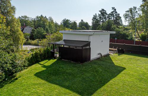 Farsta Casa | Fireside Lodge near Golf, Ski & Lake