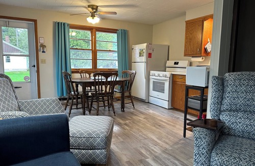 Ephraim Cabaña | Fireside North @Ephraim Beach on Ephraim Village Cottages Resort