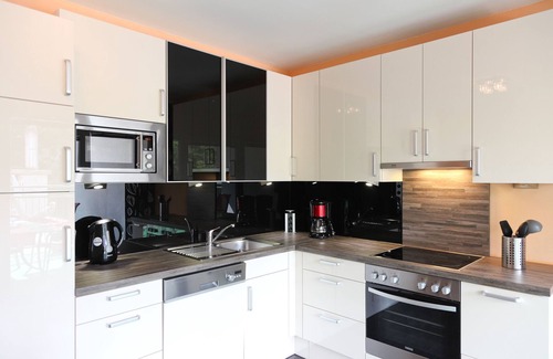 Meidling Apartamento | First-Class-Apartments Schoenbrunn, con 2 habitaciones y un balcón, 100 m2