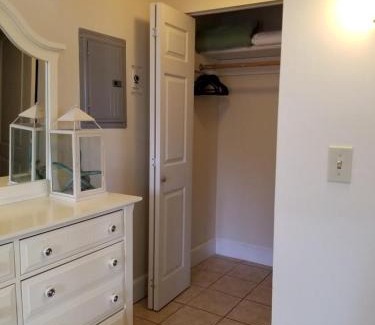 Edgecomb Apartamento | First floor comfort and convenience Sheepscot Harbour Studio #207