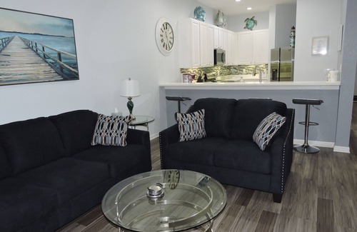 Hillcrest Estates Condominio | First floor condo - 2Bed/ 2 Bath - sleeps 6 - Just minutes to Disney & much more