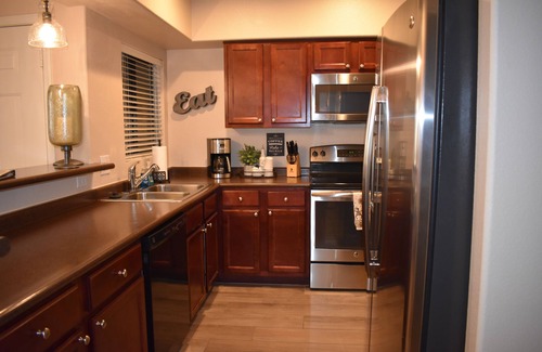 North Scottsdale Condominio | Condominio en el primer piso en la deseable ubicación de North Scottsdale