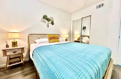 Downtown Sacramento Apartamento | First floor gated, central and remodeled apartment