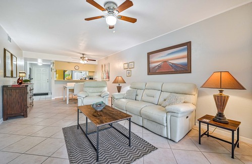 Bonita Springs Condominio | First floor unit at The Citadel in Bonita Springs - Close to Bonita Beach!