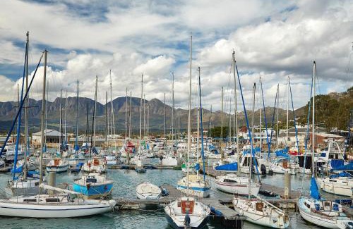 Gordons Bay Central Apartamento | First Group Cape Gordonia