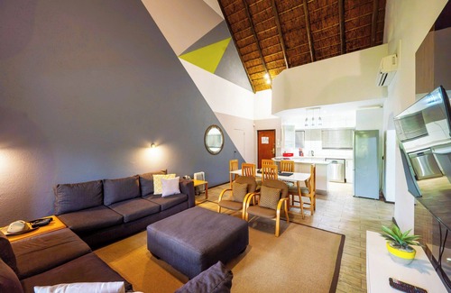 Hazyview Chalet De Esquí | First Group Sanbonani Resort