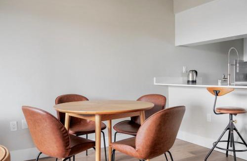 Yesler Terrace Apartamento | First Hill 1br w lounge gym rooftop SEA-696