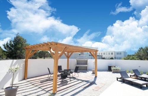 Zaton Villa | First Hill Comfortable holiday residence