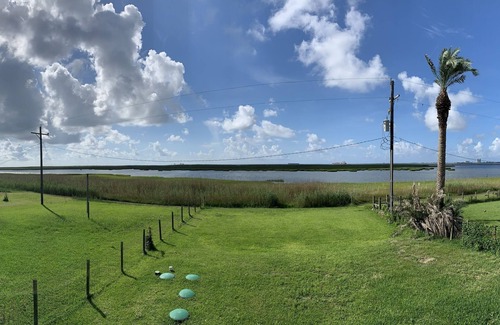 Galveston Casa | First row Gulf views!