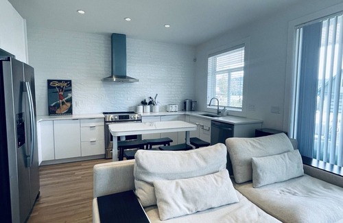 Shawnigan Lake Casa | First time listed! Shawnigan Lake House with water access!