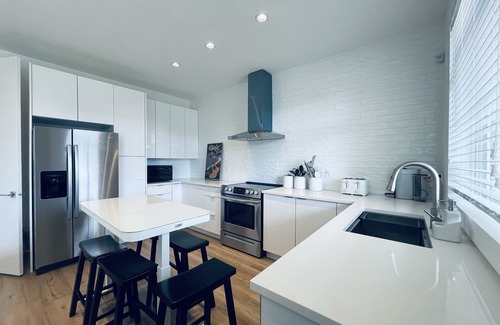 Shawnigan Lake Casa | First time listed! Shawnigan Lake House with water access!