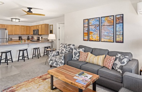 Steamboat Springs Condominio | First Tracks 3301 2 Bedroom Condo by RedAwning