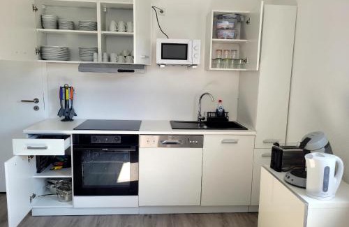 Villingen-Schwenningen Apartamento | Fischer Appartements 2 - NEU renoviert, Terrasse, zentral