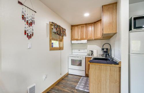 Chiloquin Casa | Fish and Hike Peaceful Cabin on Williamson River