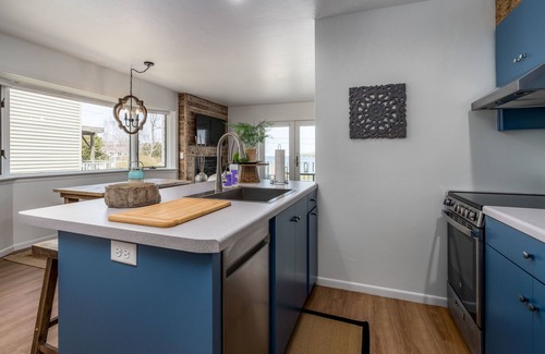 Fish Creek Condominio | Fish Creek Beach House, Westview: 2 Bed, 2 Bath